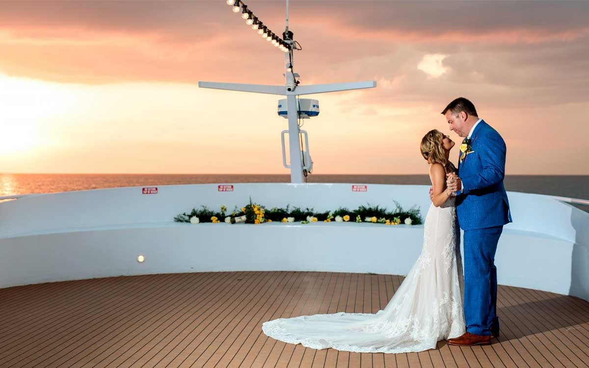 weddings-on-a-yacht.jpg