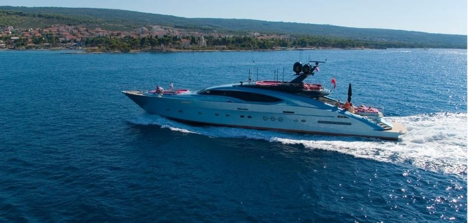 yachts for fishing in Los Cabos 52